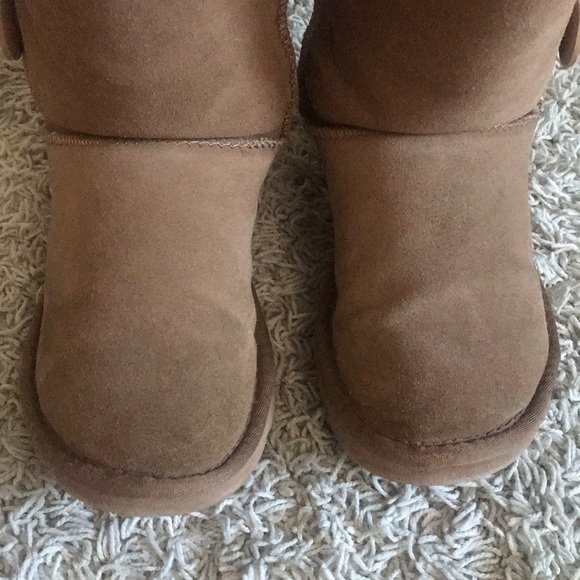 Ugg boots - Picture 7 of 7